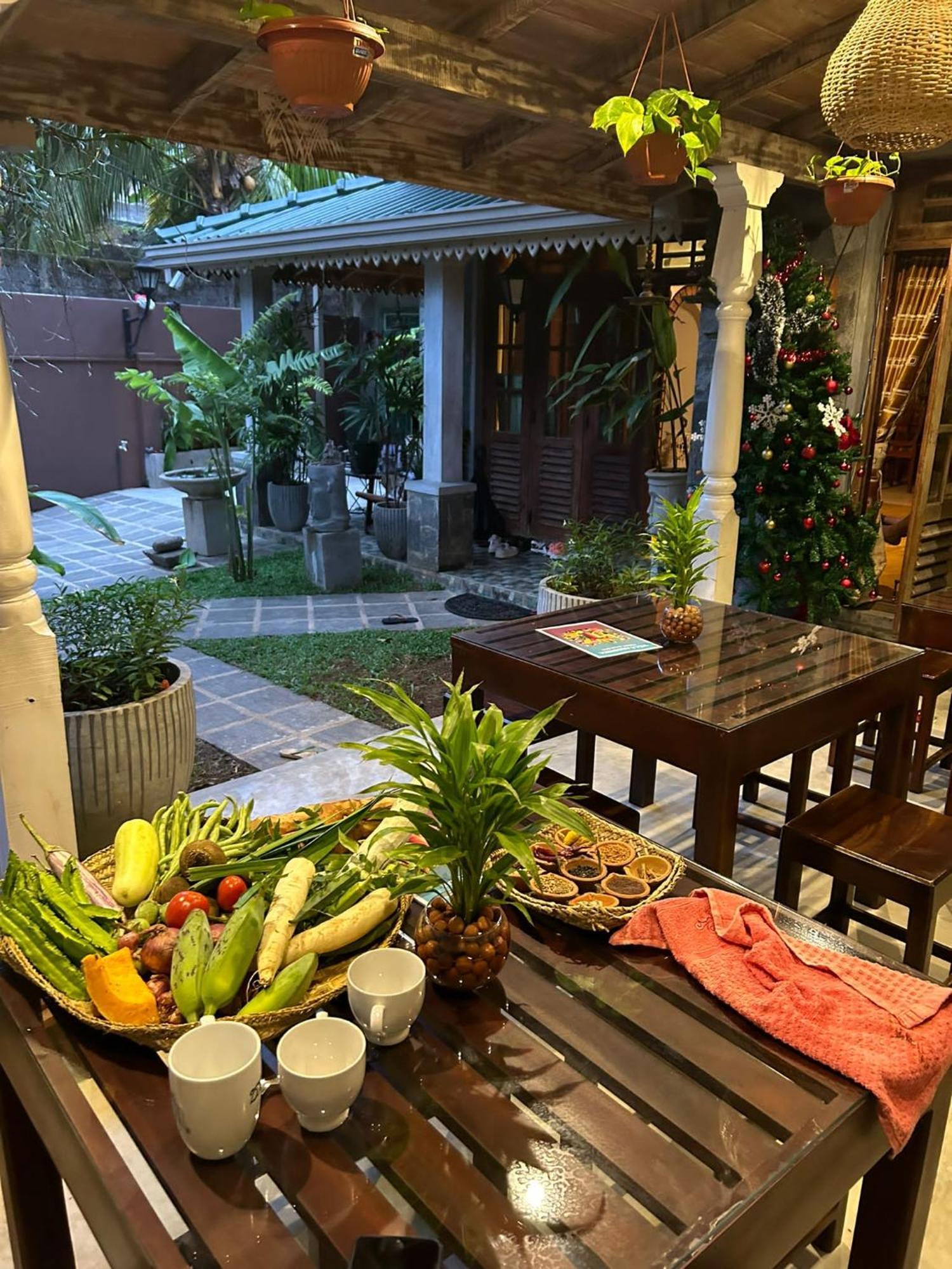 Villa Aroshina With Cooking Class Galle Exterior photo
