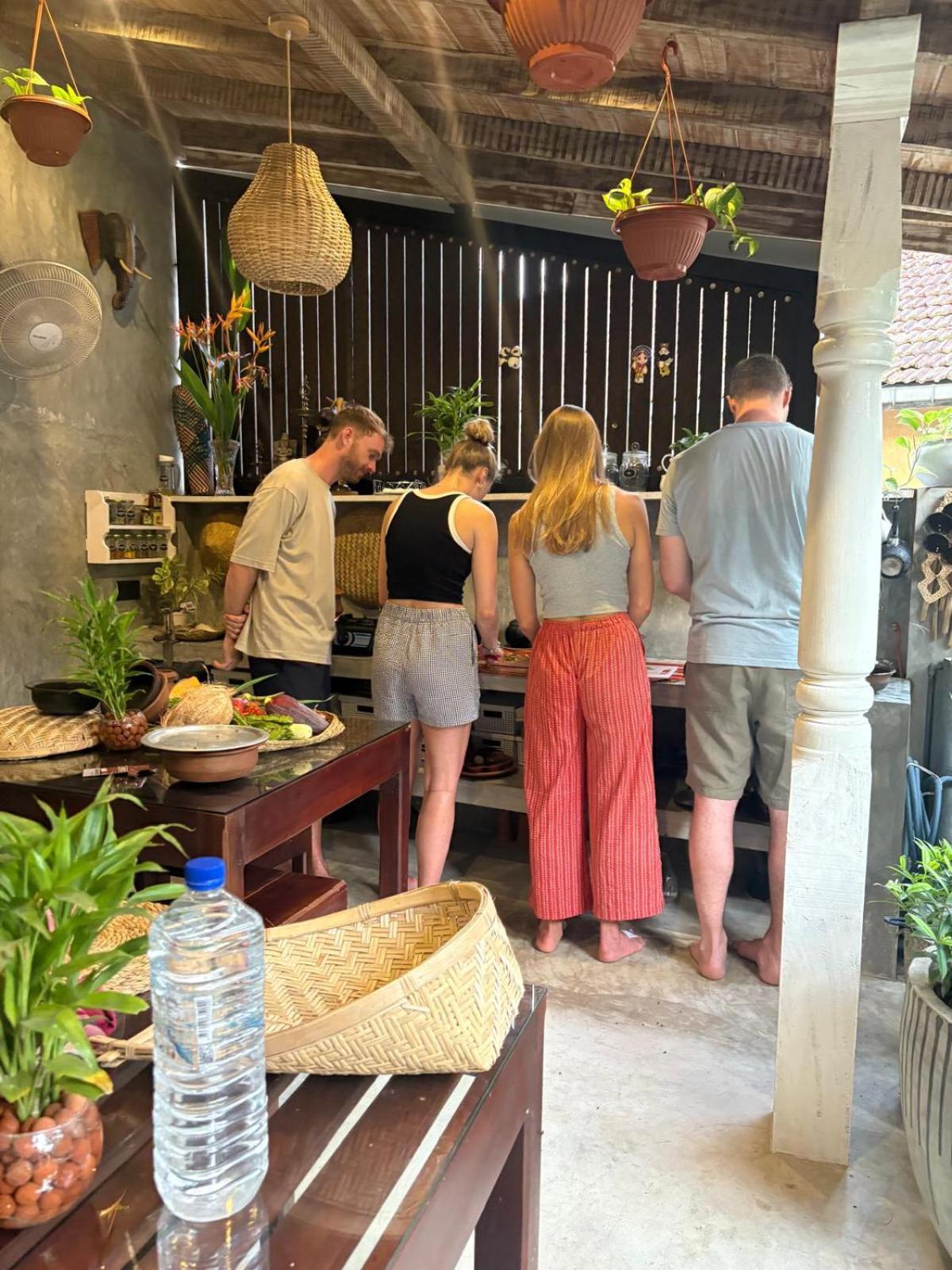 Villa Aroshina With Cooking Class Galle Exterior photo