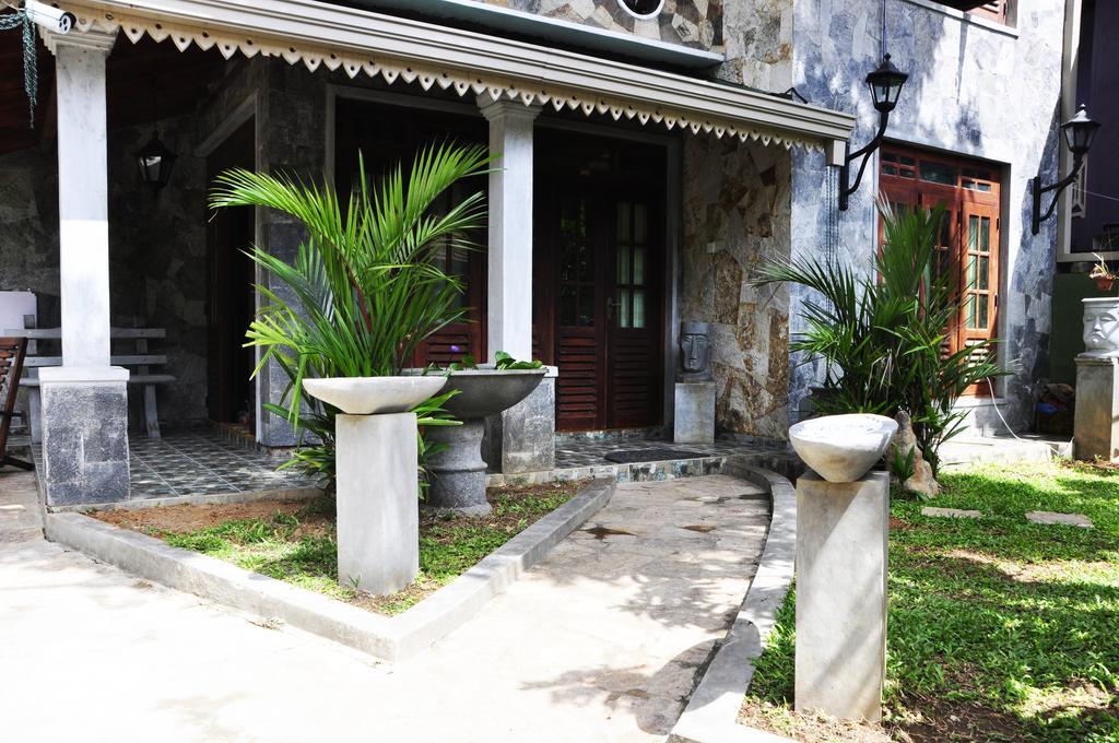 Villa Aroshina With Cooking Class Galle Exterior photo